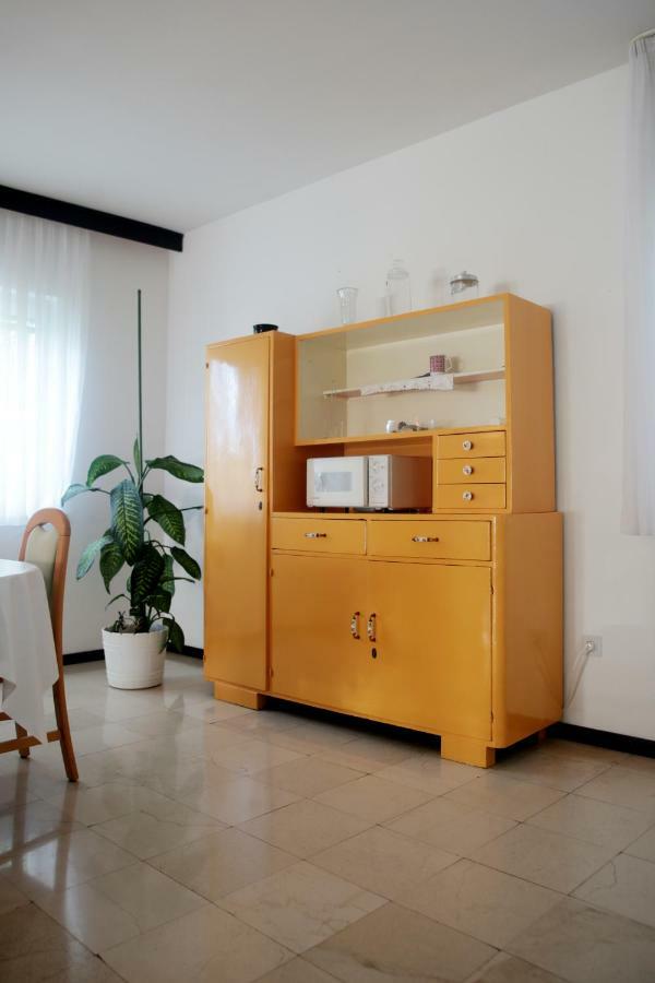 Apartment Rude Водице Екстер'єр фото
